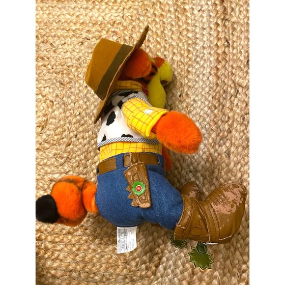 Disney Store Tigger Dressed as Woody Plush - Picture 4 of 6